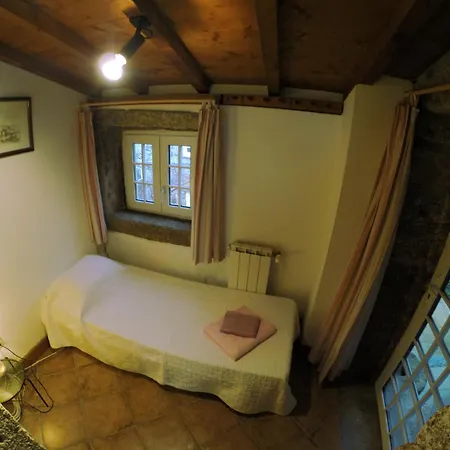 Casa Do Ribeiro - Casal Pedro شاليه *