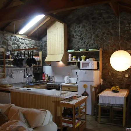 Casa Do Ribeiro - Casal Pedro Chalet