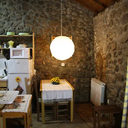 Casa Do Ribeiro - Casal Pedro 폰테 데 리마