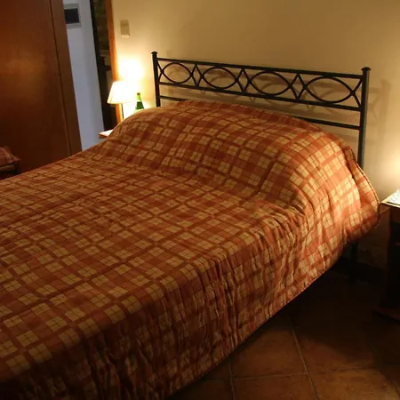 Casa Do Ribeiro - Casal Pedro 샬레