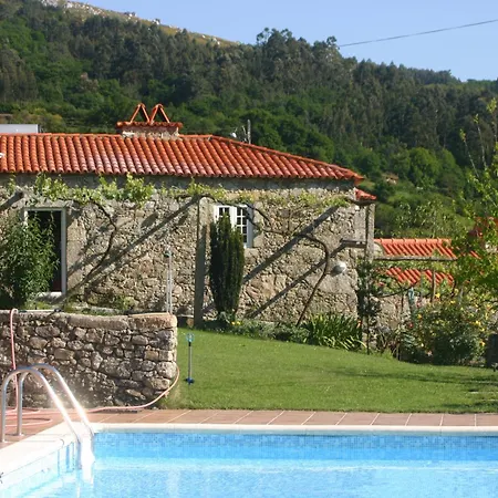 Casa Do Ribeiro - Casal Pedro 샬레 *